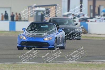 media/Dec-19-2025-Lucky Dog Racing (Fri) [[3b7b1b5fc8]]/Intermediate Low/Session 2 Turn 1/